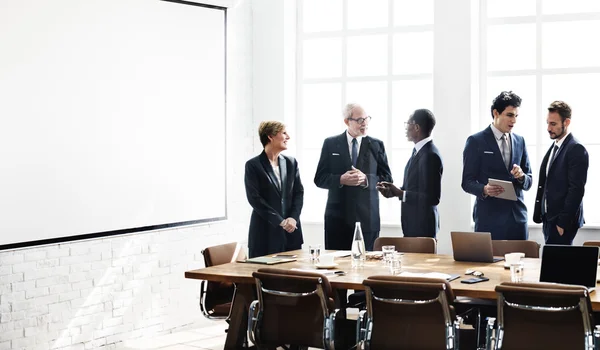 Üzletemberek a találkozón — Stock Fotó