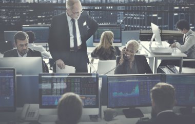 çalışan iş adamları 