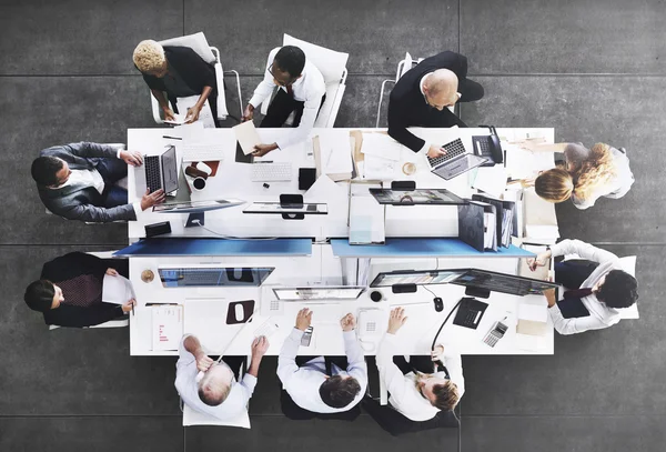 Empresários em reunião — Fotografia de Stock