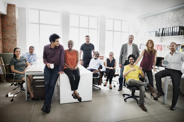 Business Team och professionell yrkesutövning — Stockfoto