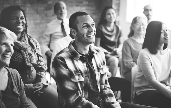 Diversità Persone all'incontro — Foto Stock