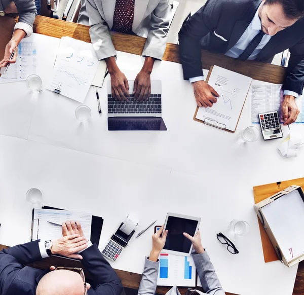 Reunião de empresários — Fotografia de Stock