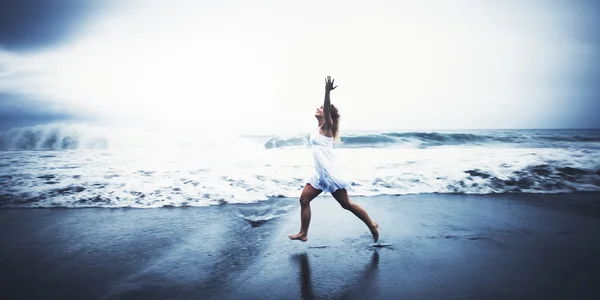 Young Woman with Arms Raised — Stock Photo, Image