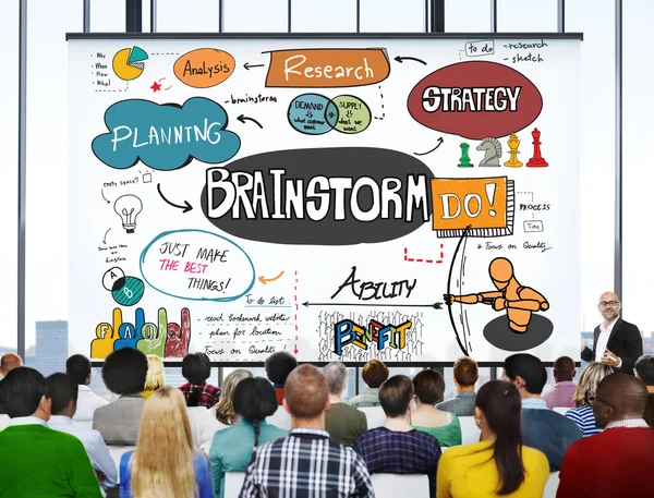 Människor vid seminariet och Brainstorming koncept — Stockfoto