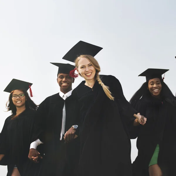 Groupe d'étudiants des diplômés — Photo