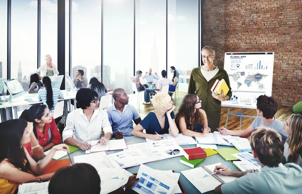 Students Studying in the Classrom — Stock Photo, Image