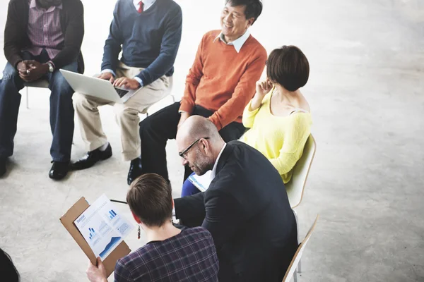 Imprenditori che lavorano — Foto Stock