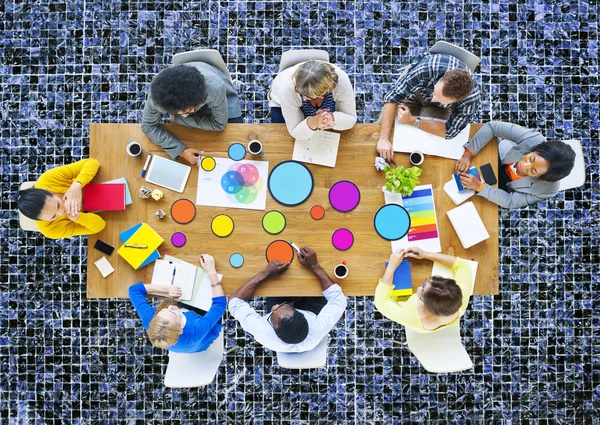 Bedrijfsteam aan het werk — Stockfoto