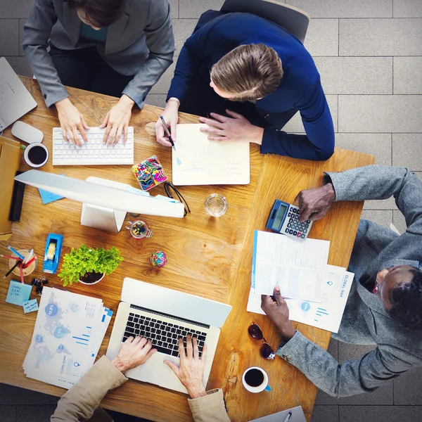 Mötet seminariet eller konferensen Brainstorming affärsidé — Stockfoto