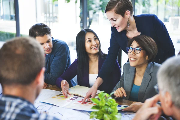 Mensen die werkzaam zijn Concept — Stockfoto