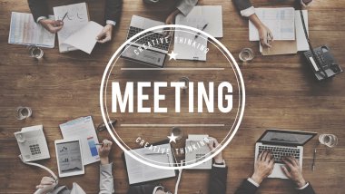 İş adamları toplantıda