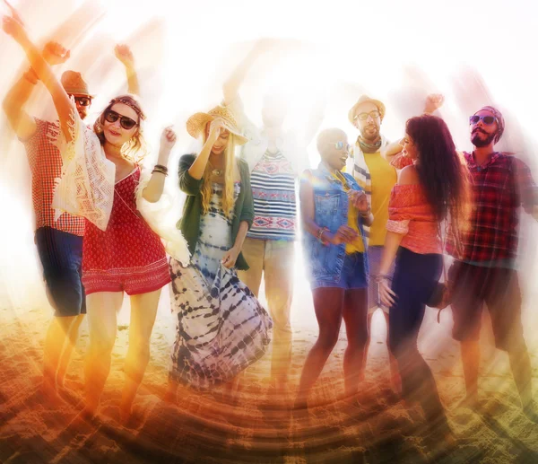 Adolescentes Amigos en Beach Party Concept — Foto de Stock