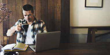 adam ve gevşeme Internet kavramı