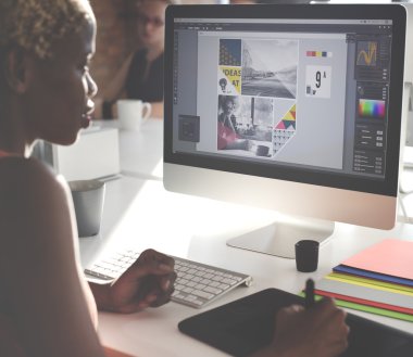 bilgisayar monitörü grafik ile