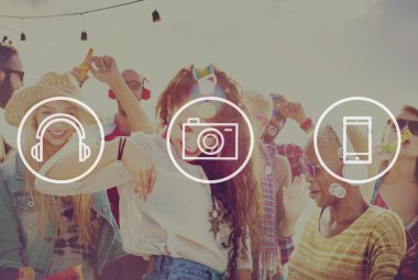 insanlar ve eğlence multimedya içerik amblemi kavramının