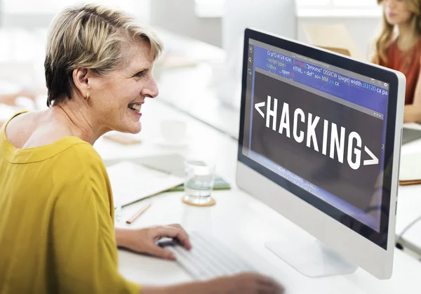 Conceito de software de hacking — Fotografia de Stock