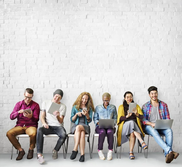 Diversity people with digital devices — Stock Photo, Image