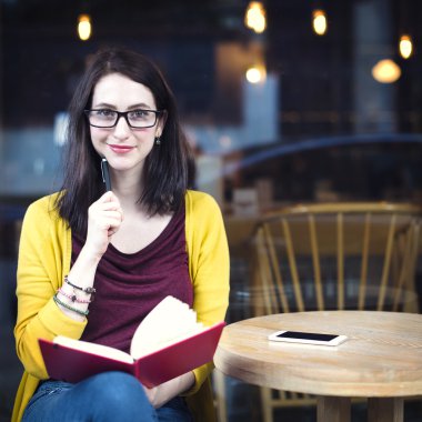 Kadın okuma ve eğitim