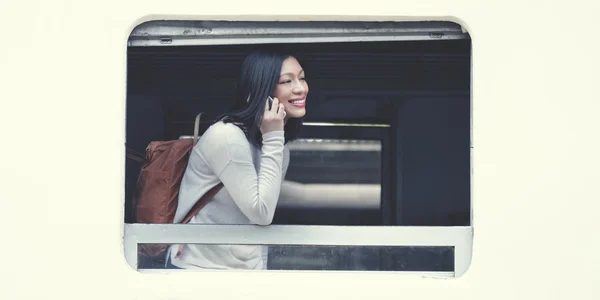 Portrait of Asian  woman Travelling — Stock Photo, Image