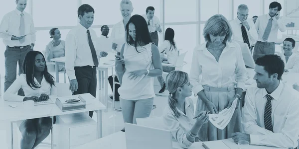 Equipe de negócios trabalhando juntos — Fotografia de Stock