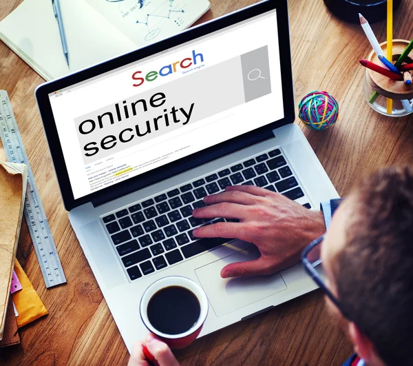 Online-säkerhet skydd säkerhet teknik koncept — Stockfoto