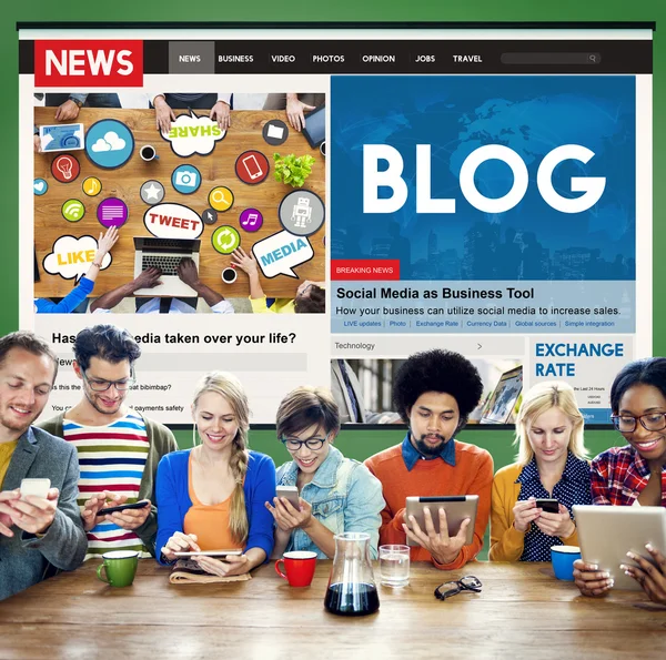 Blogg och sociala medier nätverk koncept — Stockfoto