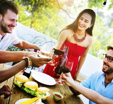 Arkadaşlar açık yemek kavramı