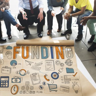 insanlar finansmanı ile poster üzerinde