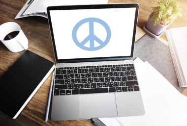 Huzurlu sembolü mutluluk