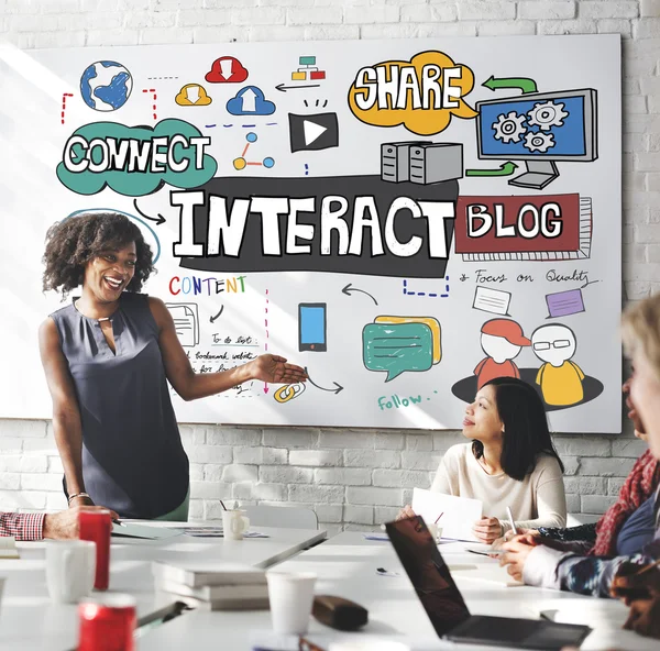 Zakelijke bijeenkomst met interactie — Stockfoto