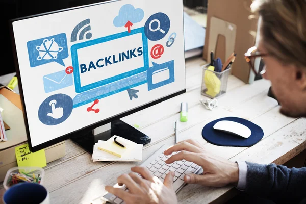 Backlinks en monitor Concepto — Foto de Stock