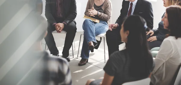 Empresários em reunião — Fotografia de Stock