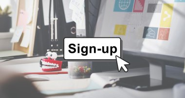 Bilgisayar çalışma tablosunda