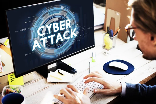 Cyber aanval op monitor Concept — Stockfoto