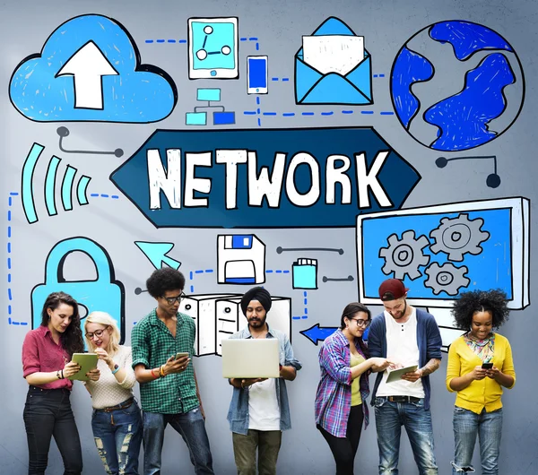 Főiskolai hallgatók és a szociális hálózat — Stock Fotó