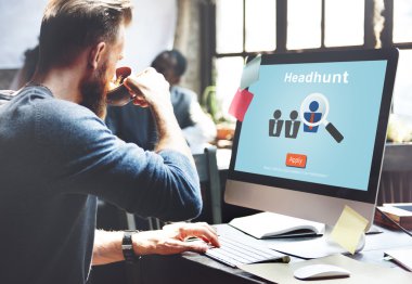 adam ve Headhunt işe alım kavramı