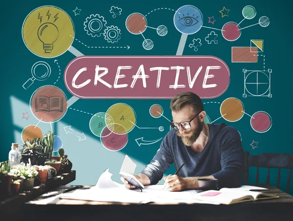 Uomo e idee di innovazione creativa Concetto — Foto Stock