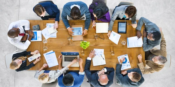 Bedrijfsteam aan het werk — Stockfoto