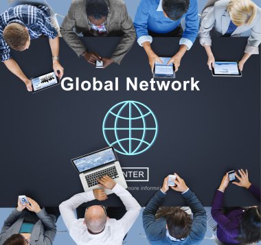 farklı aygıtlar kullanan kişiler