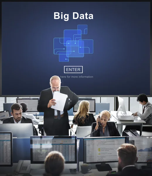 Trabalhadores de negócios e big data — Fotografia de Stock