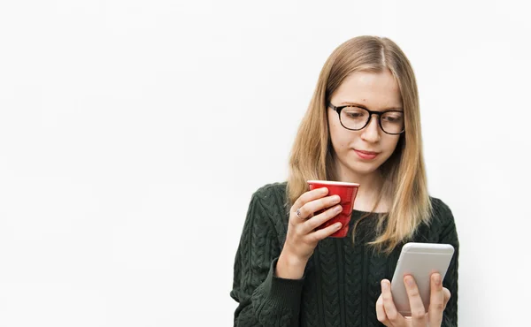 Frau mit Handy — Stockfoto