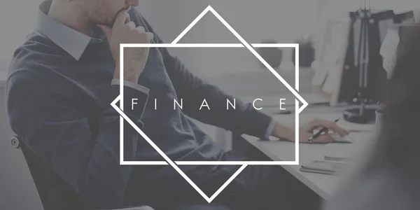 Homme d'affaires penser avec la finance Concept — Photo