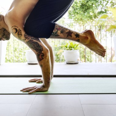 Adam pratiği poz Yoga 