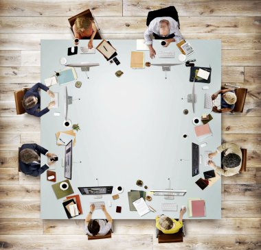 ofiste çalışan takım