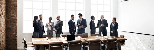 Empresários em reunião — Fotografia de Stock