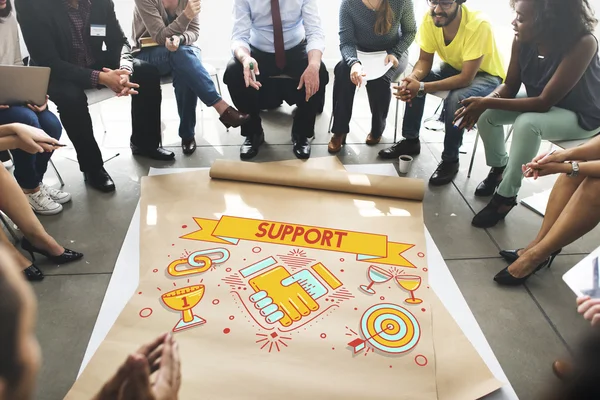 Mensen boven de poster met ondersteuning — Stockfoto