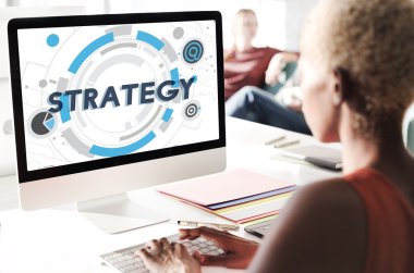 bilgisayar monitörü stratejisi ile