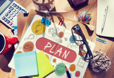 Office dağınık çalışma yerinde 