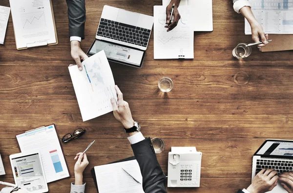 Gente de negocios en reunión — Foto de Stock