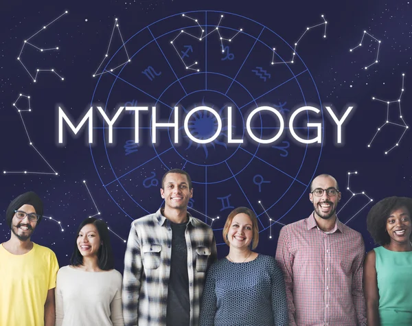 Diversité personnes avec mythologie — Photo